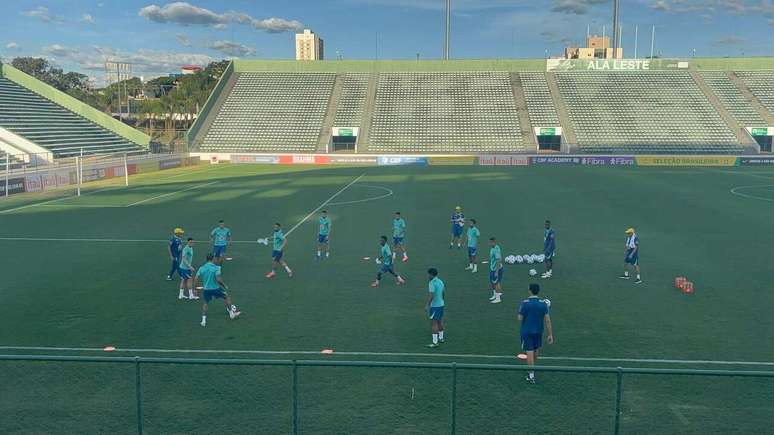 Dorival comanda primeiro treino da Sele&ccedil;&atilde;o Brasileira &ndash;