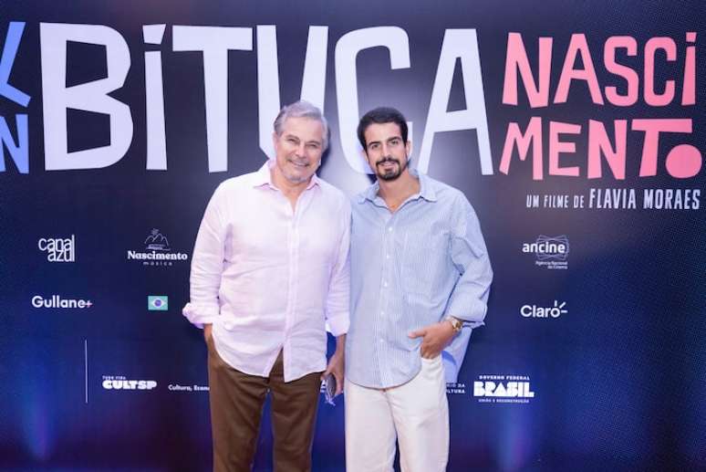 Pai e filho, Edson e Enzo Celulari prestigiaram a pré-estreia do documentário sobre Milton Nascimento