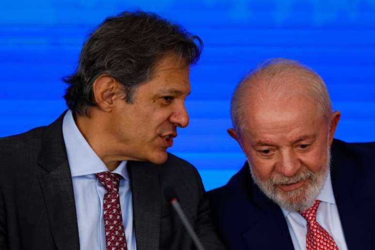 A isenção de IR para quem ganha até R$ 5 mil mensais, promessa de campanha de Lula, foi anunciada no ano passado em rede nacional pelo ministro da Fazenda, Fernando Haddad.