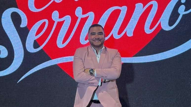 Cantor Paul Flores García, conhecido como ‘El Russo’