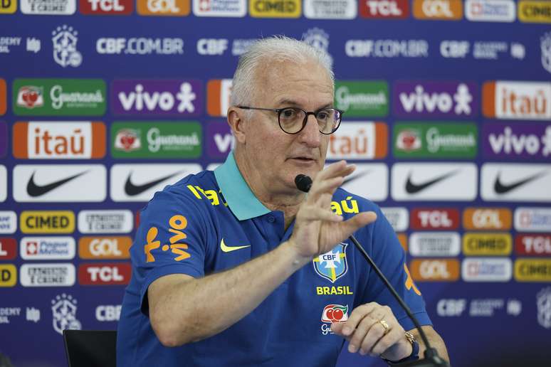 Treinador da Seleção Brasileira, Dorival Junior, confirma pelo menos seis mudanças contra a Argentina, nesta terça-feira (25), pelas Eliminatórias da Copa do Mundo de 2026 (