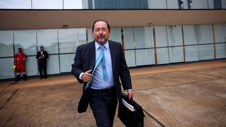 O advogado de Bolsonaro, Celso Vilardi, afirma que o ex-presidente n&atilde;o estava envolvido nos atos golpistas de 8 de janeiro