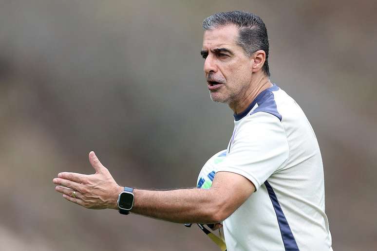 Renato Paiva, t&eacute;cnico do Glorioso &ndash;