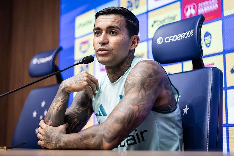 Dudu em entrevista coletiva