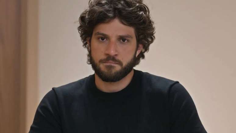 Mavi (Chay Suede) em 'Mania de Você'