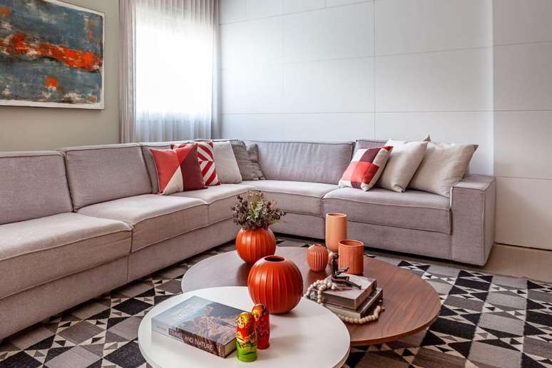 Decorar a casa conforme o seu estilo de vida é importante, já que a manutenção do espaço depende disso Projeto: Cristiane Schiavoni |