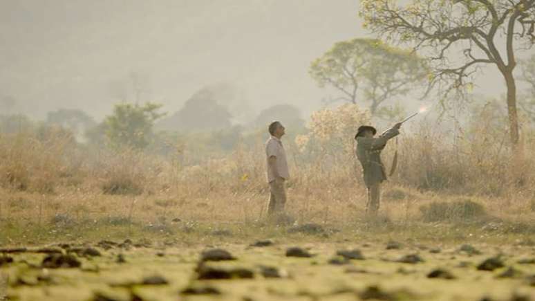 'Viol&ecirc;ncia tem que ser recha&ccedil;ada', diz diretor sobre brutalidade masculina retratada em Oeste Outra Vez 