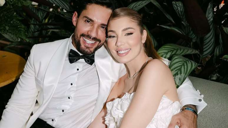 Bil Ara&uacute;jo e Adriana Yanca