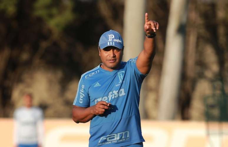 Roger Machado comandou o Palmeiras por alguns meses em 2018.
