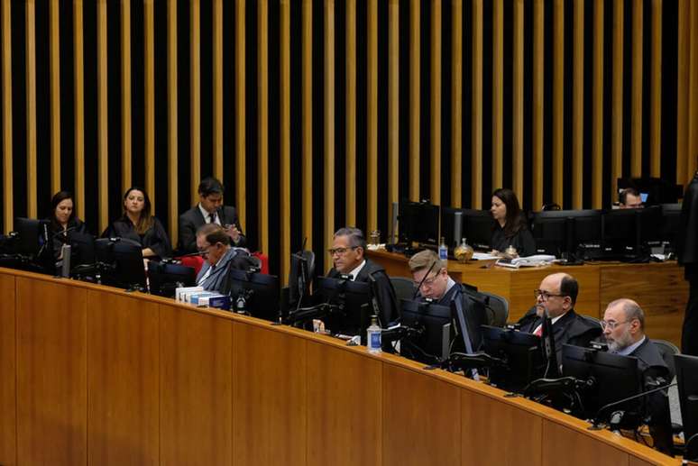 Julgamento no STJ que homologou pena de prisão para o réu –