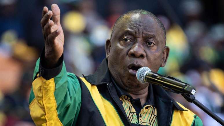 O presidente da &Aacute;frica do Sul, Cyril Ramaphosa, nega que haja discrimina&ccedil;&atilde;o contra os brancos e sustenta que a reforma agr&aacute;ria procura corrigir desigualdades hist&oacute;ricas