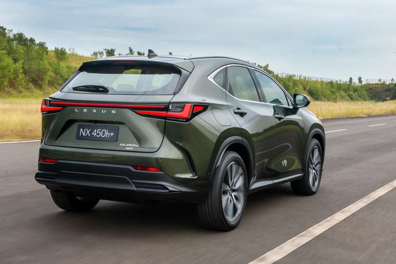 Novo Lexus NX 450h+ 2025