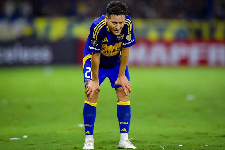 Espanhol n&atilde;o consegue emendar sequ&ecirc;ncia no Boca &ndash;