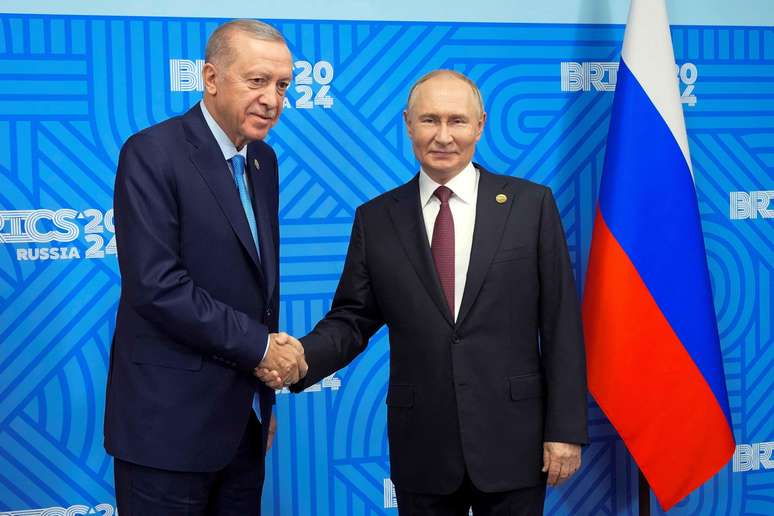 Erdogan e Putin "s&atilde;o semelhantes em muitos aspectos", diz Tol
