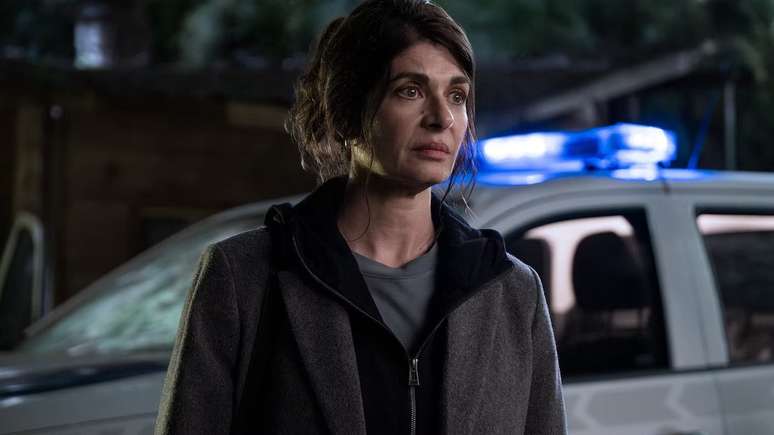 A jornalista justiceira Ema Garay representa a irresponsabilidade de quem primeiro acusa para depois buscar provas