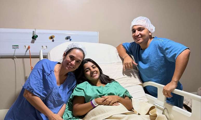 Médica, Ary Mirelle e João Gomes no hospital