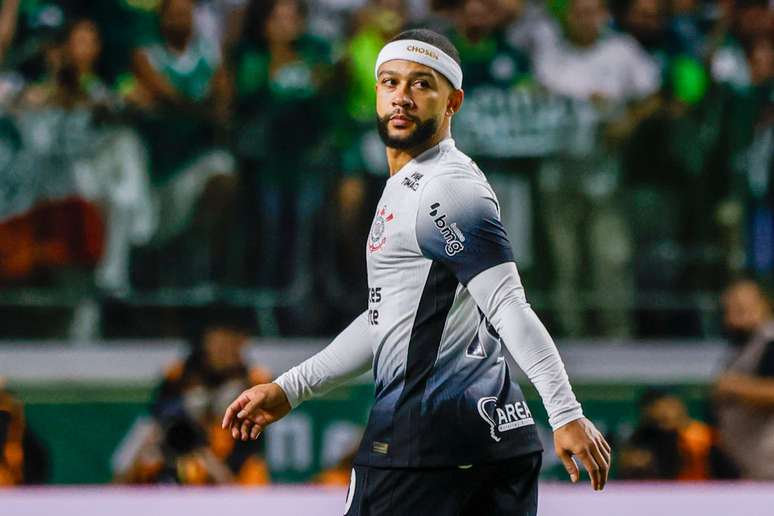 Memphis Depay é aposta do Corinthians em início de temporada