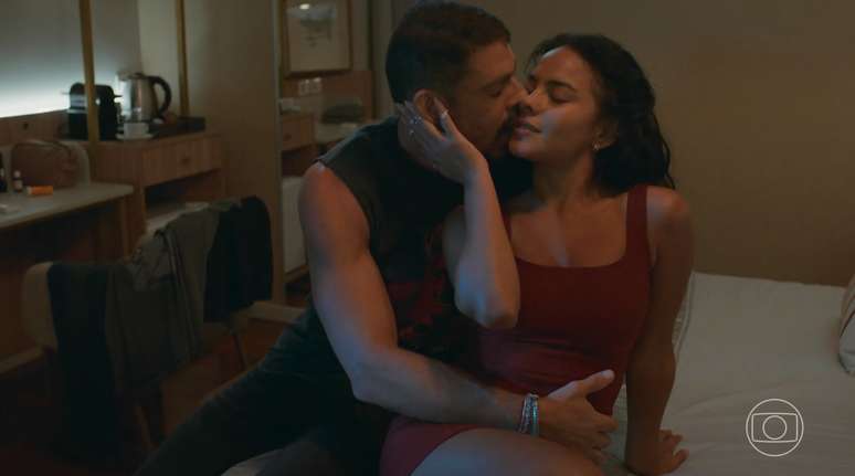 O casal de ambiciosos tem tudo para cair no gosto dos noveleiros que adoram uma 'cachorrada'