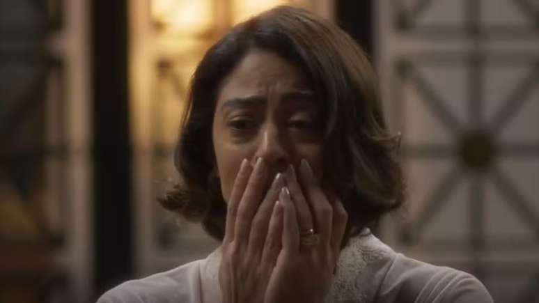 Clarice (Carol Castro) em "Garota do Momento"