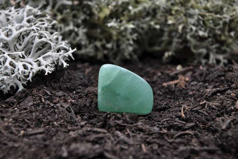 Aventurina verde &eacute; a pedra do sucesso e da riqueza 