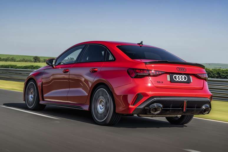 Novo Audi RS3 Sedan Track