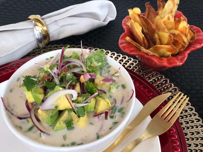 Ceviche de Abacate com Leite de Tigre Picante - VEGANO