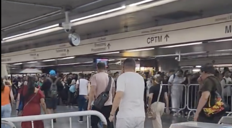 Linha vermelha do Metrô apresenta problemas