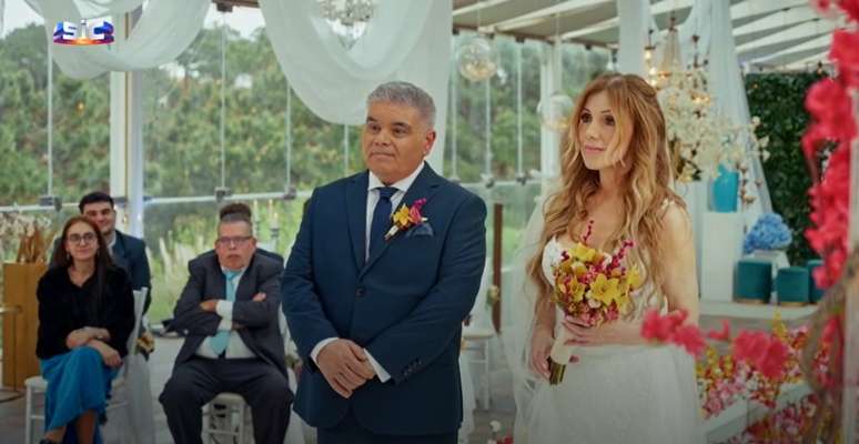 Cadê a cara de felicidade? Marta detestou a aparência de César, e ele percebeu a decepção da noiva