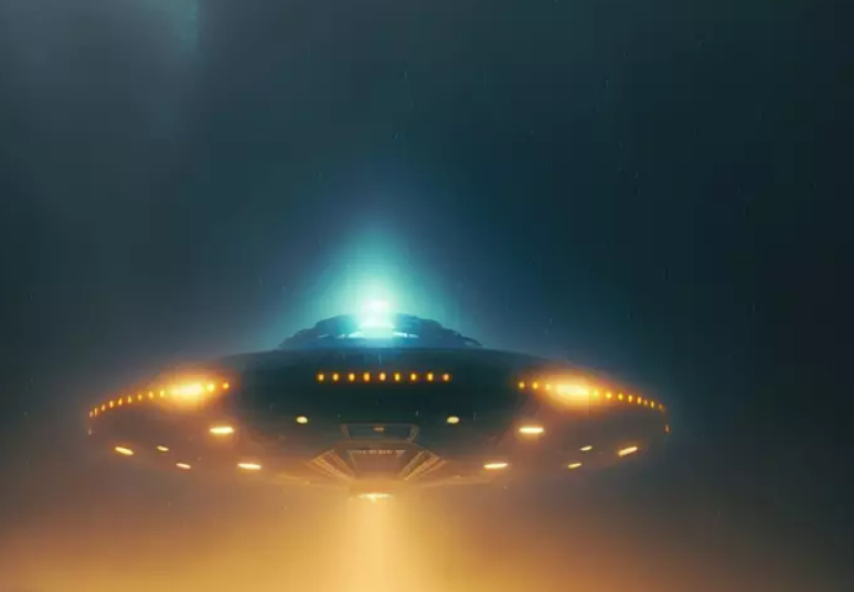 Nave alien&iacute;gena