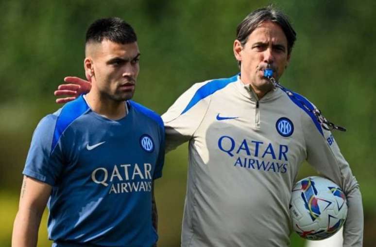 T&eacute;cnico Chivu tem cinco jogos &agrave; frente do Parma e tem miss&atilde;o de evitar queda &ndash;