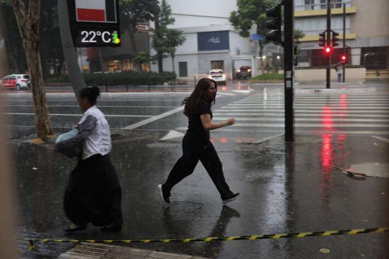 Na foto, dia de registro de chuva na capital paulista.
