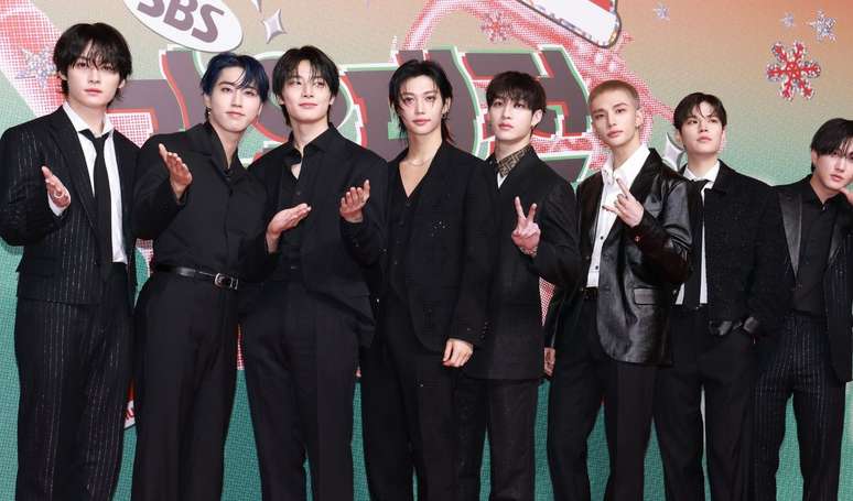 Stray Kids no Brasil: uma dieta s&oacute; de &aacute;gua e caldo de osso deixou os f&atilde;s do grupo de K-pop desesperados pela sua sa&uacute;de de um membro.