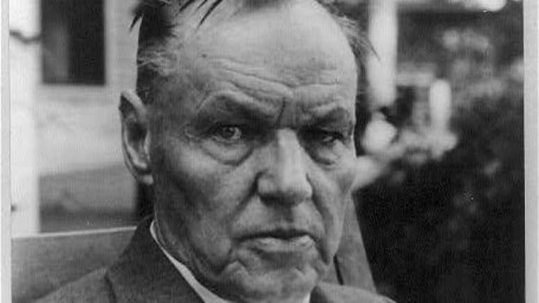 A defesa foi liderada por Clarence Darrow, o advogado mais famoso da &eacute;poca