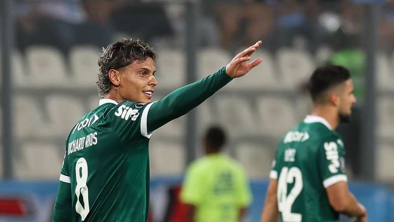 Richard R&iacute;os marcou um dos gols do Palmeiras contra o Sporting Cristal. Com esse gol, o meio-campista colombiano chegou ao terceiro gol marcado nesta temporada pela equipe.