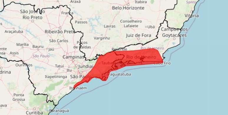 Inmet emite alerta vermelho para acumulado de chuva em cidades de SP e do Rio.