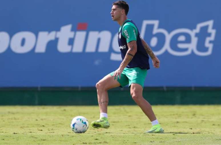Cesar Greco / Palmeiras - Legenda: Emiliano Mart&iacute;nez reencontrou primo no duelo no Peru