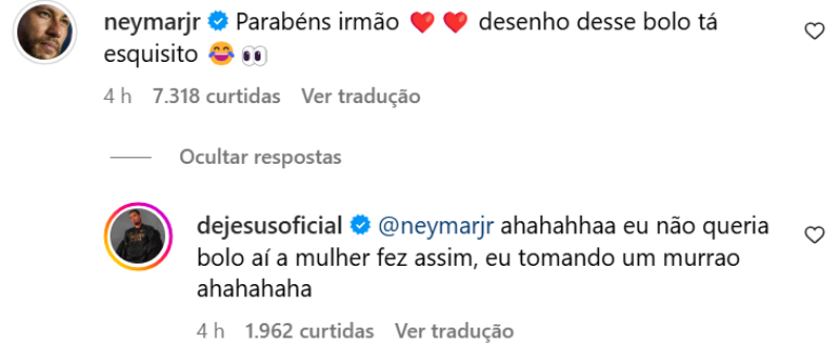 Neymar brinca com bolo de anivers&aacute;rio de Gabriel Jesus