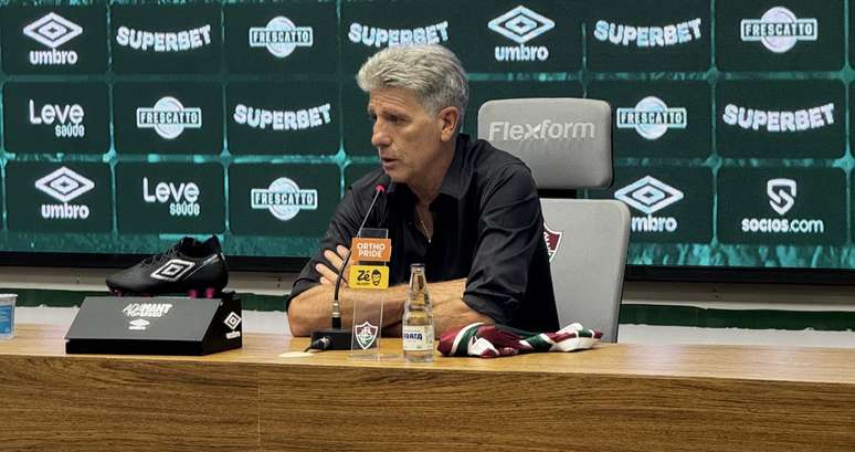 Treinador Renato Ga&uacute;cho durante apresenta&ccedil;&atilde;o no Fluminense