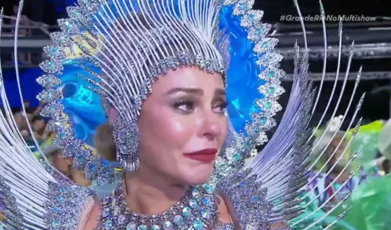 Paolla Oliveira expõe verdadeiros motivos para deixar cargo de rainha de bateria; decisão vai além da novela 'Vale Tudo': 'É hora de...'.