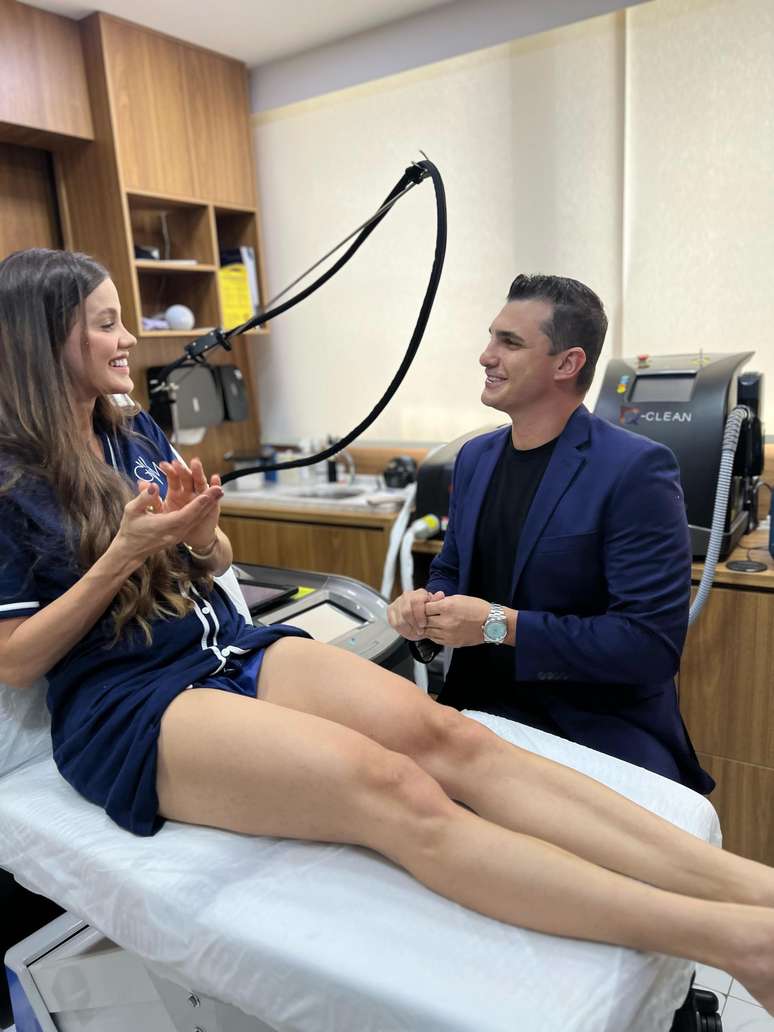 Biah Rodrigues fez um tratamento com o Dr. Gustavo Marcatto 