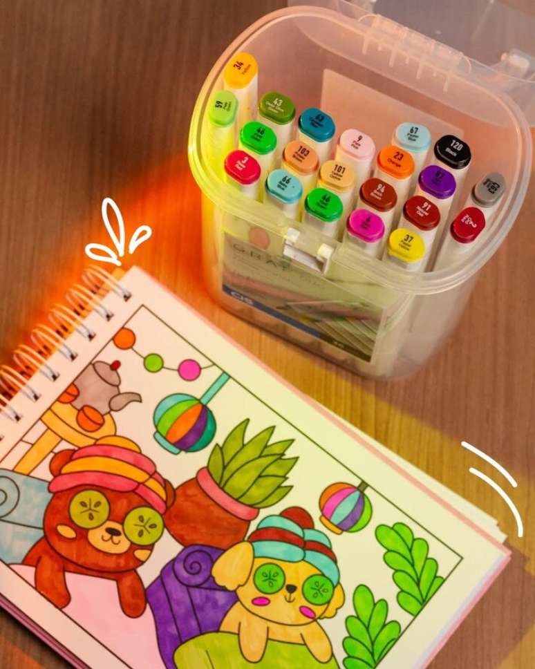 'Comfy and Cozy', livro de colorir da Ciranda Cultural