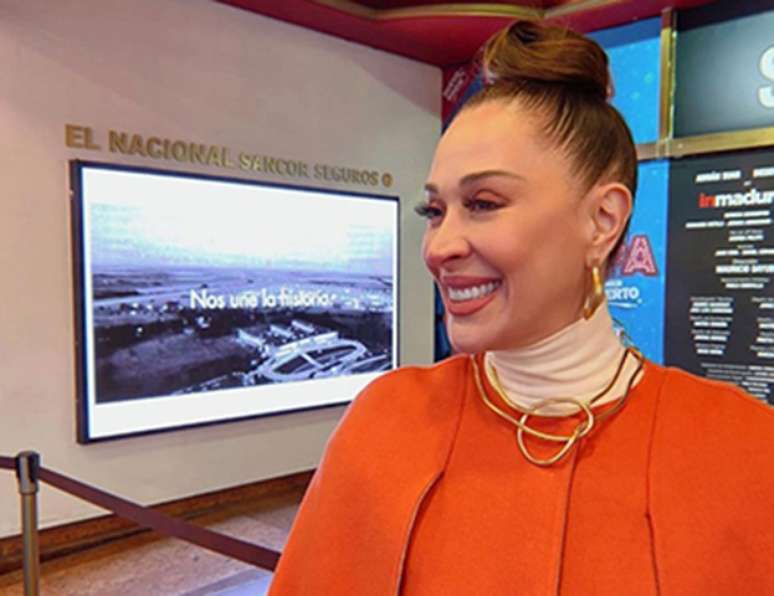 CLAUDIA RAIA - Atriz, bailarina e apresentadora, nascida em Campinas (SP) em 23/12/1966,