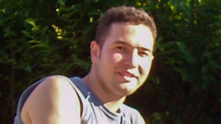 Jean Charles de Menezes foi confundido com um suspeito de terrorismo enquanto pegava o metr&ocirc;