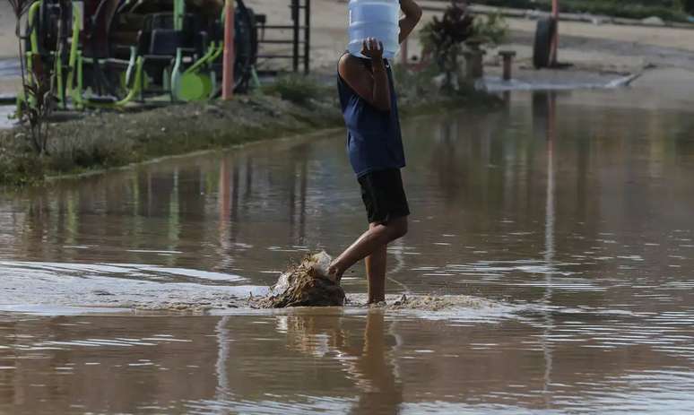 Zona norte é a mais vulnerável: 293 mil residências em alta vulnerabilidade a chuvas; 64 mil em muito alta. 