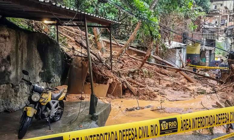 No Rio de Janeiro, são 164 sirenes de alerta, cobrindo apenas um terço das possíveis áreas de risco do município.