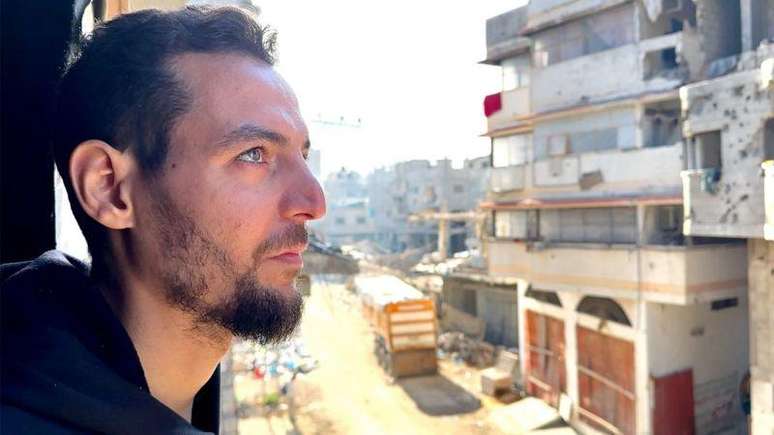 Relat&oacute;rio m&eacute;dico indica que Abdul Karim Mushtaha foi libertado da pris&atilde;o com sarna