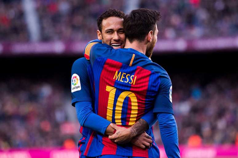 Messi e Neymar atuando juntos pelo PSG &ndash;