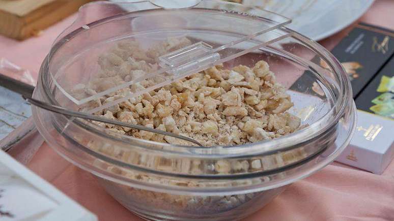 A confeitaria de Nicola Fiasconaro em Castelbuono vende flocos de man&aacute;.