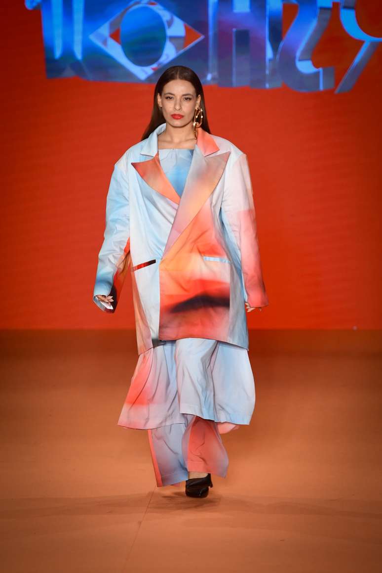 Beatriz Reis, a Bia do Br&aacute;s, no SPFW 