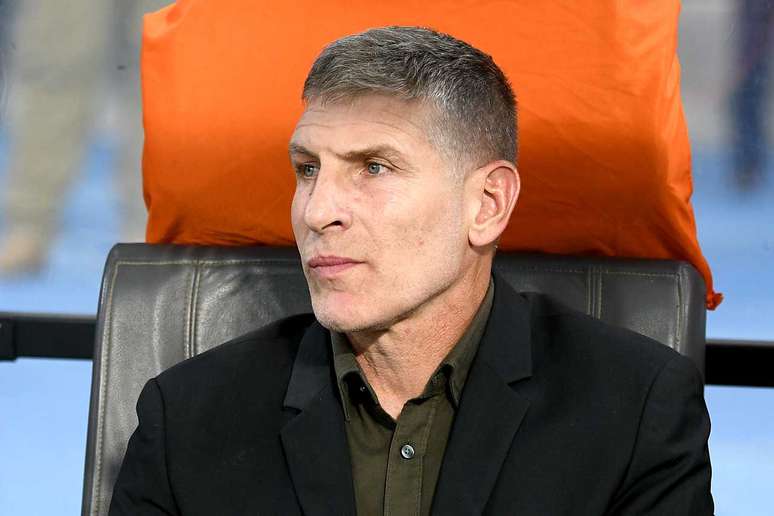 Palermo quase que antecipou sua sa&iacute;da em coletiva ap&oacute;s goleada sofrida contra o V&eacute;lez Sarsfield &ndash;